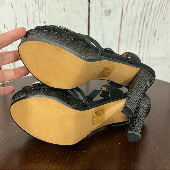 JEFFREY CAMPBELL DIANA Black and Bronze Gold Women's Platform Heels 7.5 NIB - Picture 2 of 16